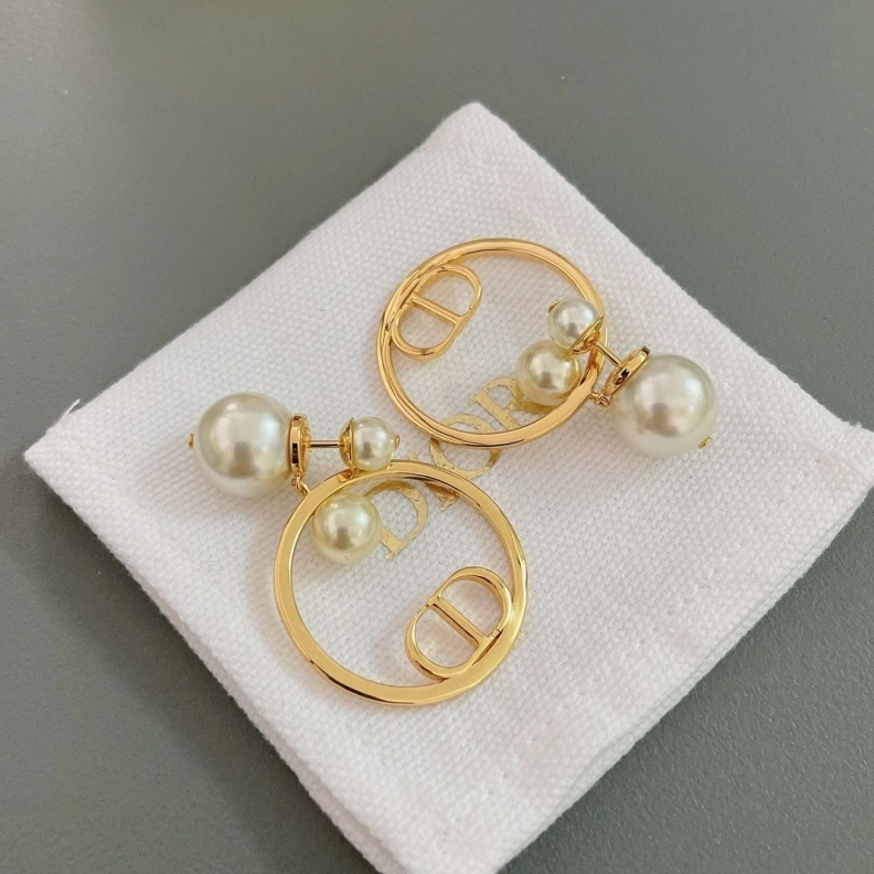 Christian Dxxr Earrings Modern 293906