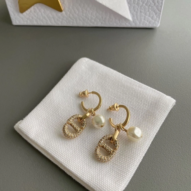 Minimalist Christian Dxxr Earrings 293905