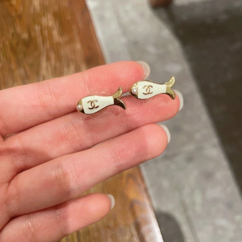 Chxnxl Earrings Elegant 284383