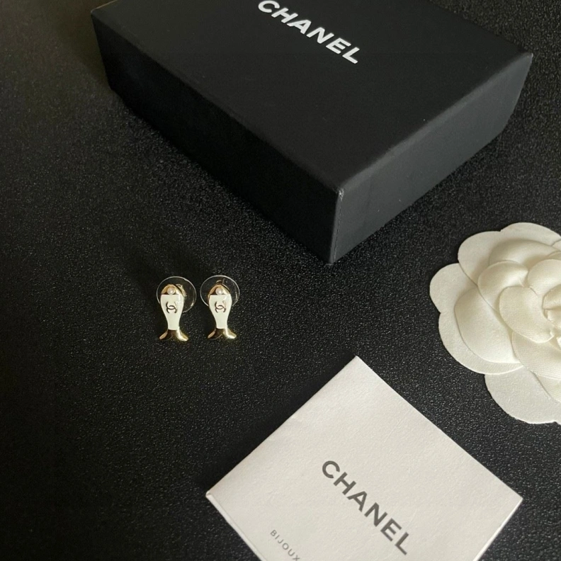 Chxnxl Earrings Elegant 284383
