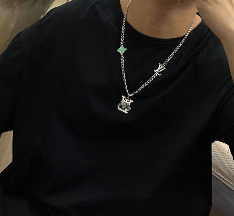 Modern LX Necklaces 308516