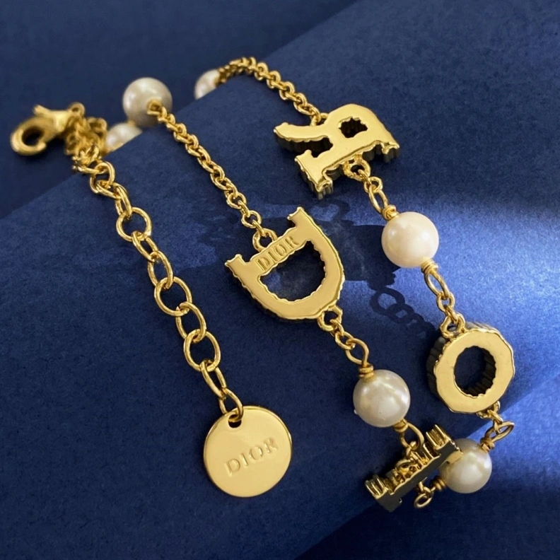 Comfortable Christian Dxxr Necklaces 293755