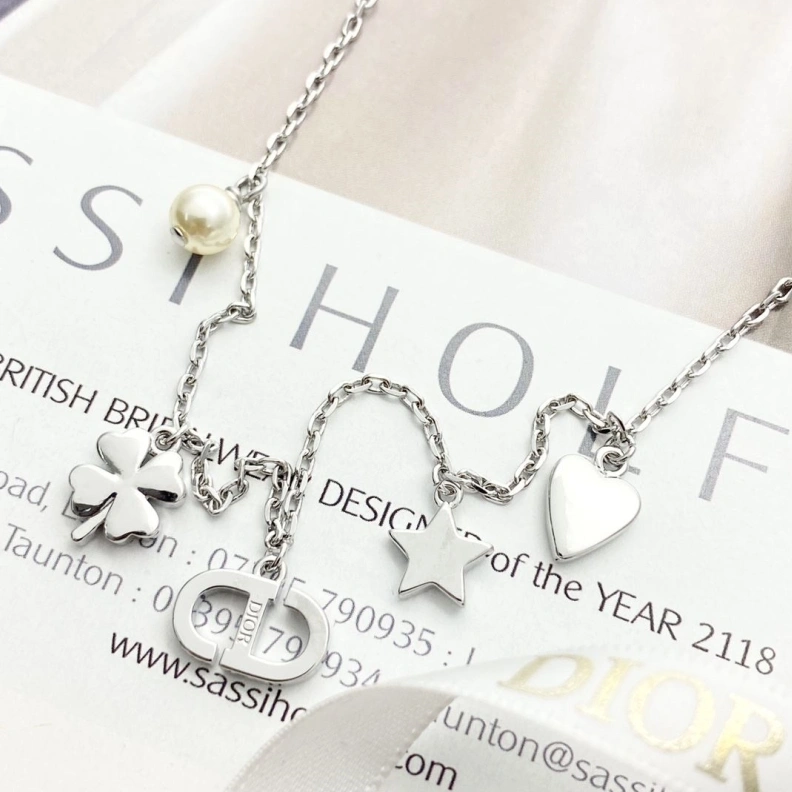 Christian Dxxr Necklaces Unique 293752