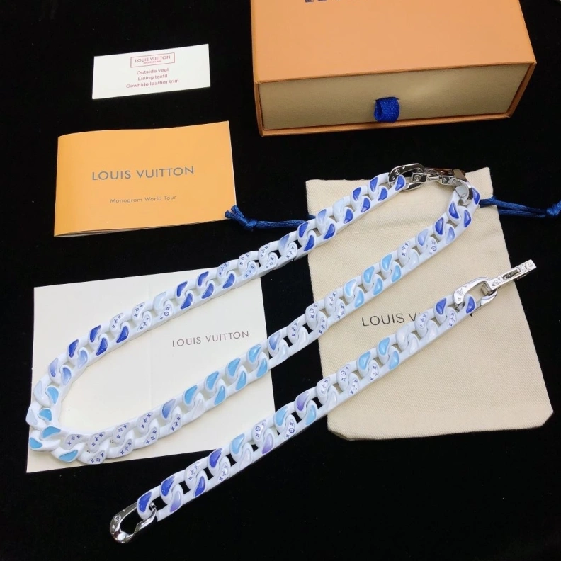 Affordable LX Necklaces 308518