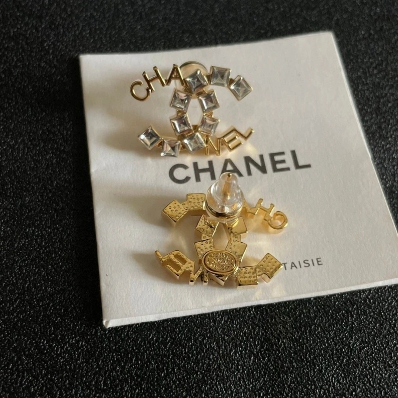 HighQuality Chxnxl Earrings 284362