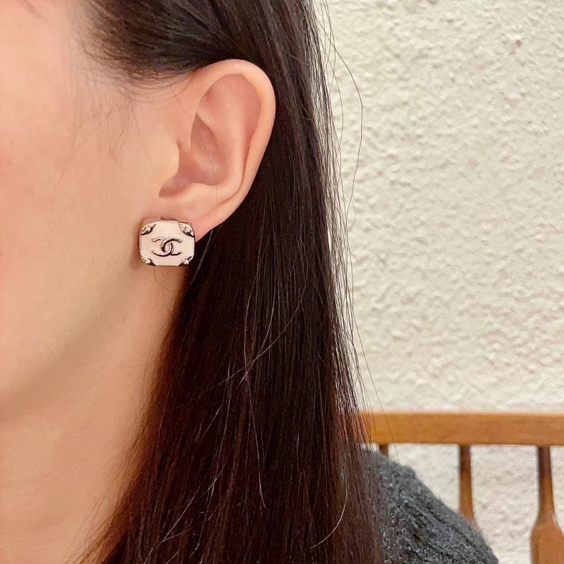 Bright Chxnxl Earrings 284360