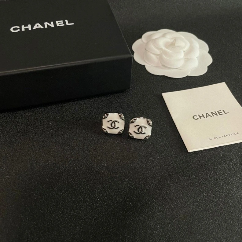 Bright Chxnxl Earrings 284360