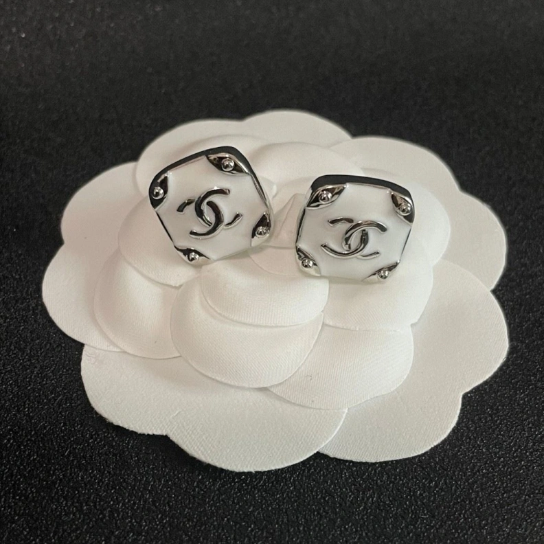 Bright Chxnxl Earrings 284360