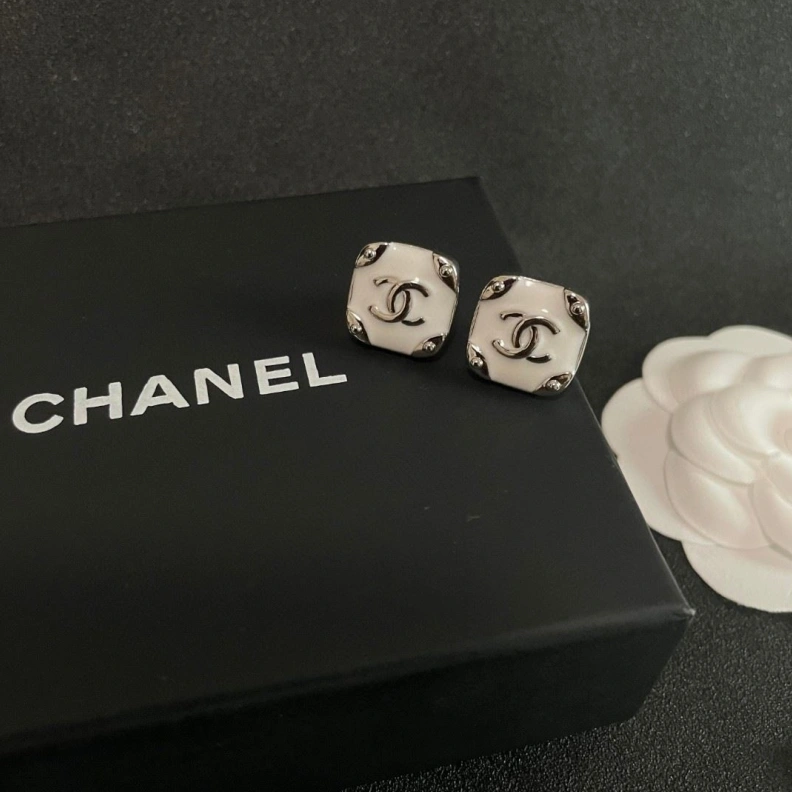 Bright Chxnxl Earrings 284360