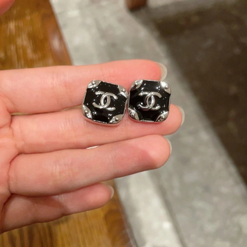 Chxnxl Earrings Timeless 284359