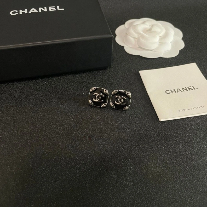 Chxnxl Earrings Timeless 284359