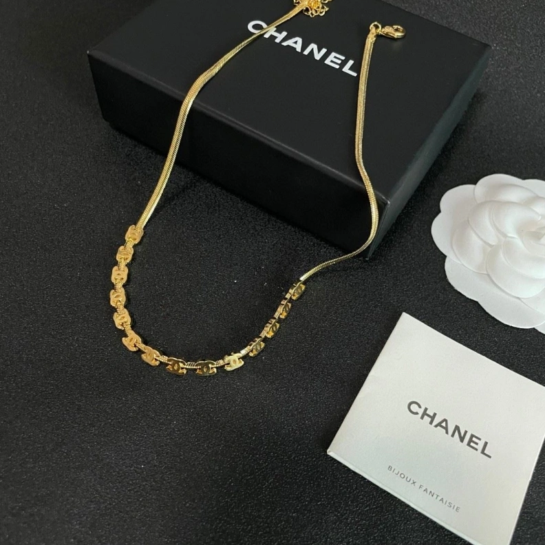 Soft Chxnxl Necklaces 284959