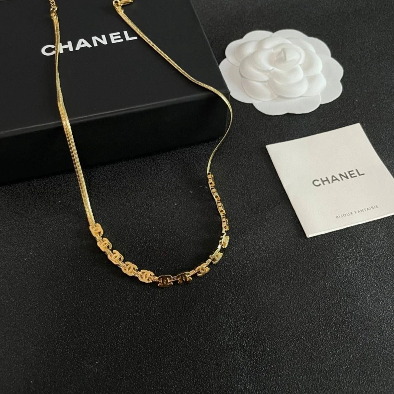 Soft Chxnxl Necklaces 284959