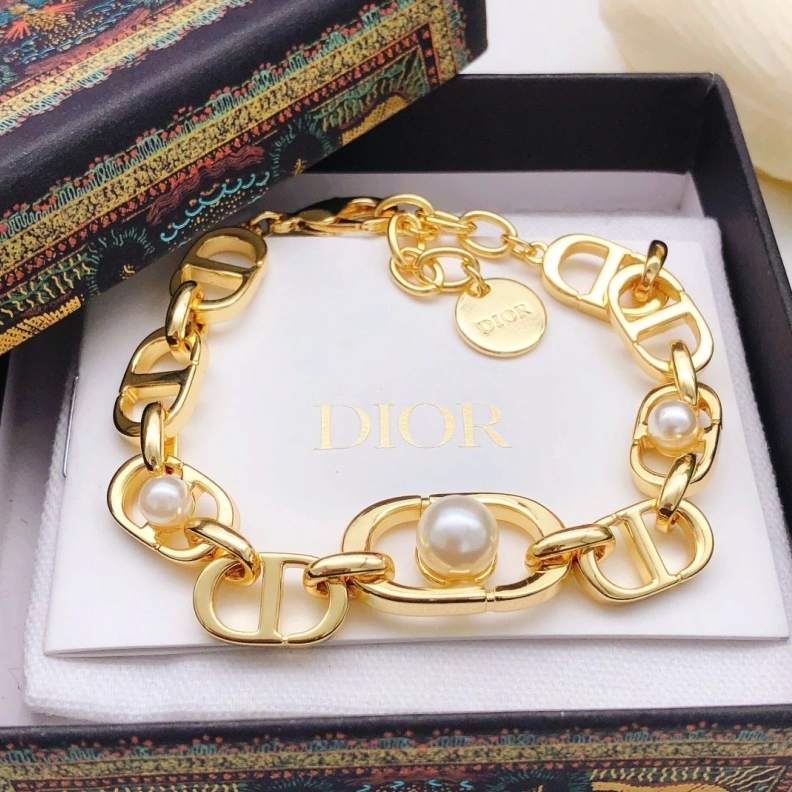Christian Dxxr Necklaces ModernLook 293751