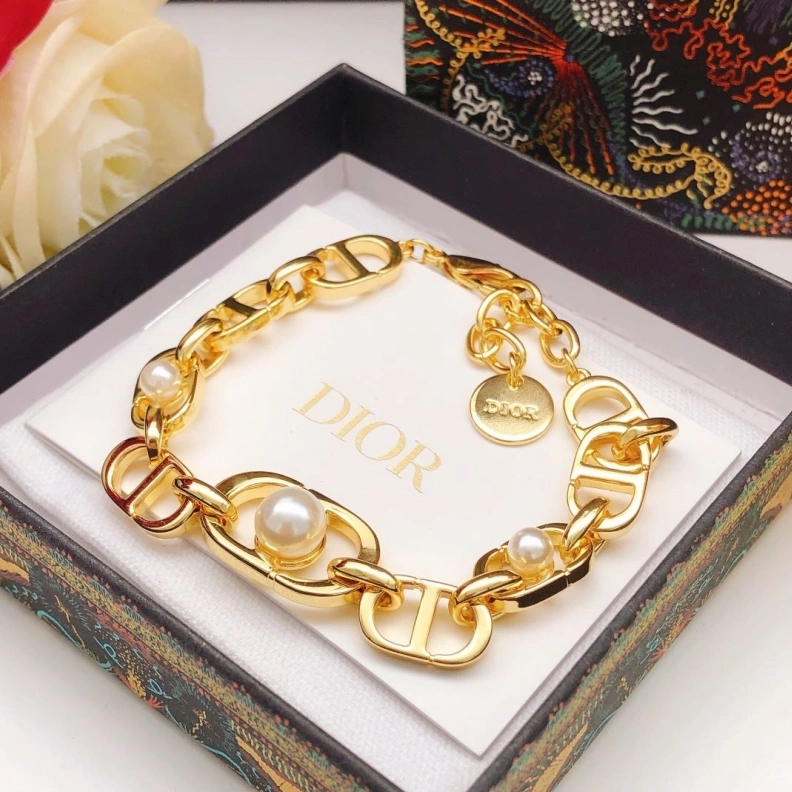 Christian Dxxr Necklaces ModernLook 293751