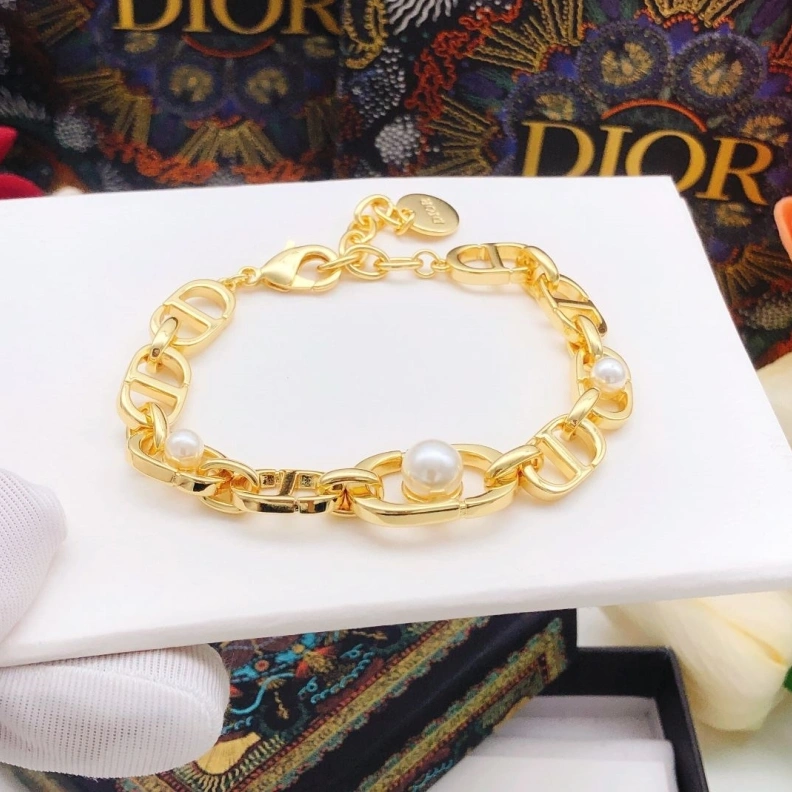 Christian Dxxr Necklaces ModernLook 293751