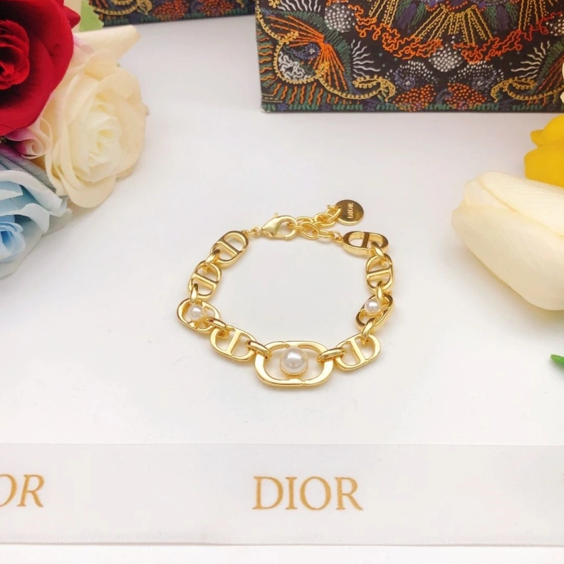 Christian Dxxr Necklaces ModernLook 293751