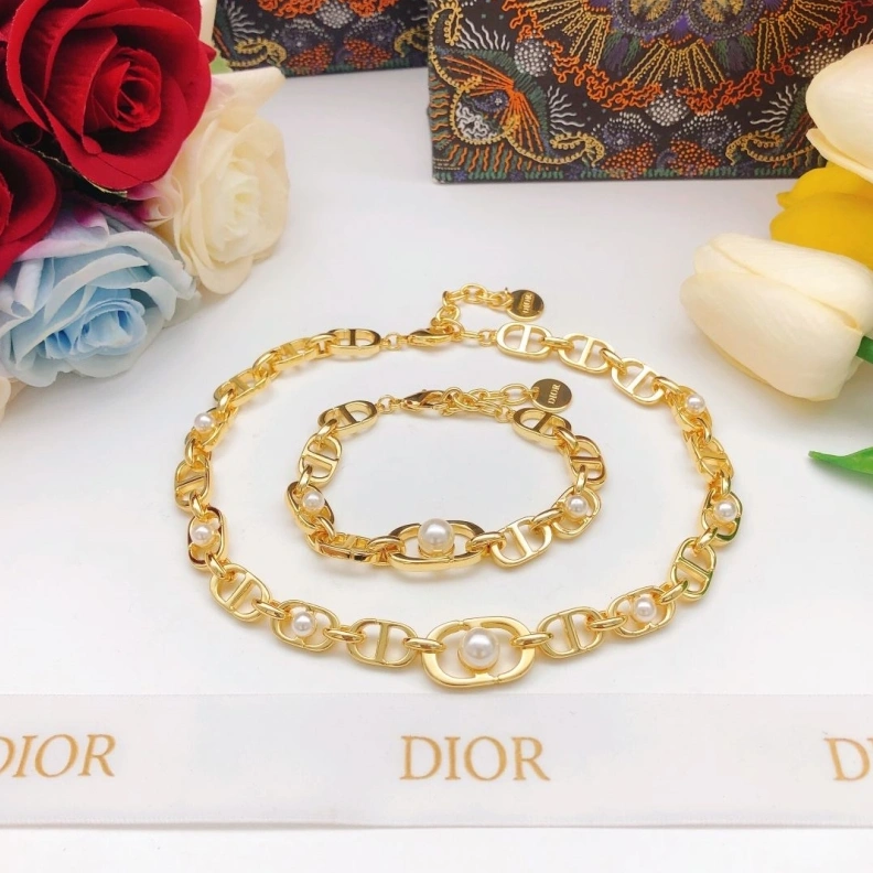 Christian Dxxr Necklaces ModernLook 293751
