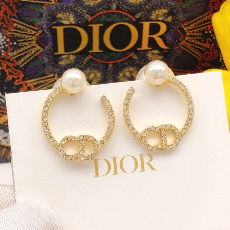 Soft Christian Dxxr Earrings 293898