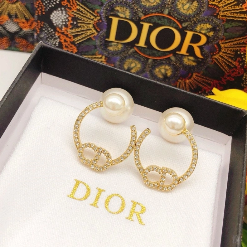 Soft Christian Dxxr Earrings 293898