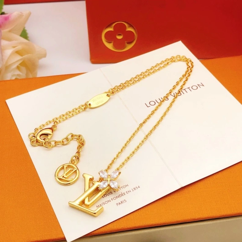 Comfortable LX Necklaces 308505