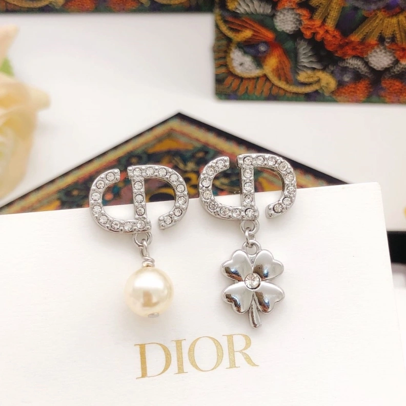 Trendsetting Christian Dxxr Earrings 293893