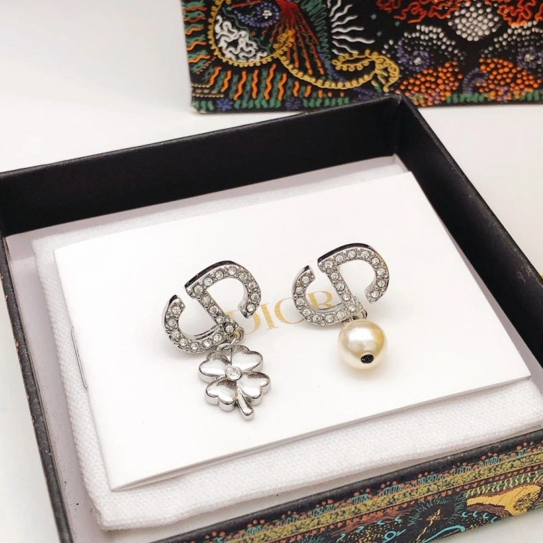 Trendsetting Christian Dxxr Earrings 293893