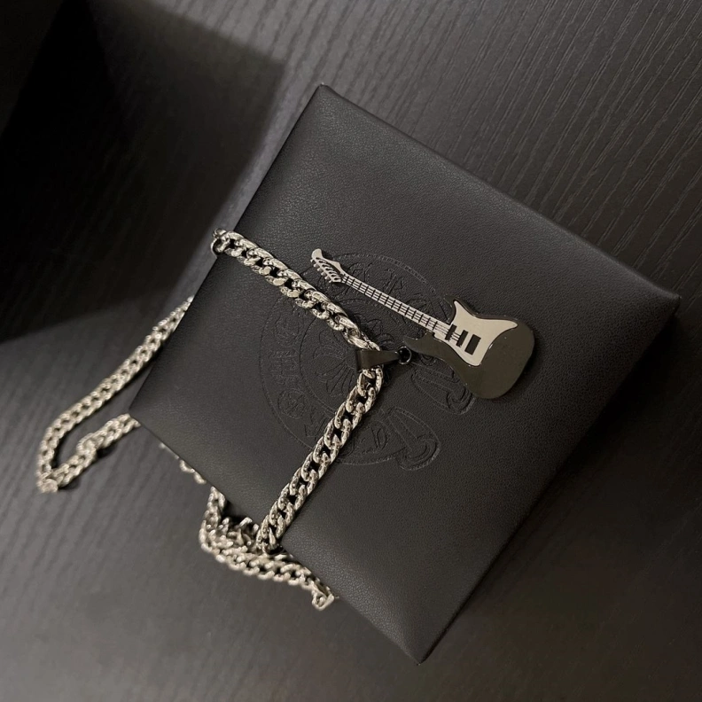 Chrxmx Hxxrts Necklaces WellDesigned 296066