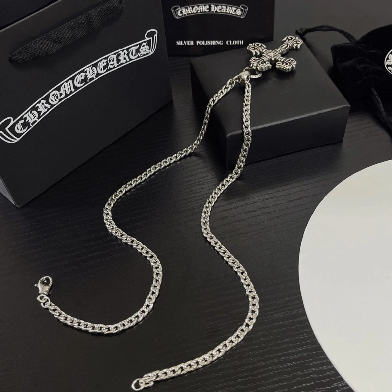 DailyWear Chrxmx Hxxrts Necklaces 296051