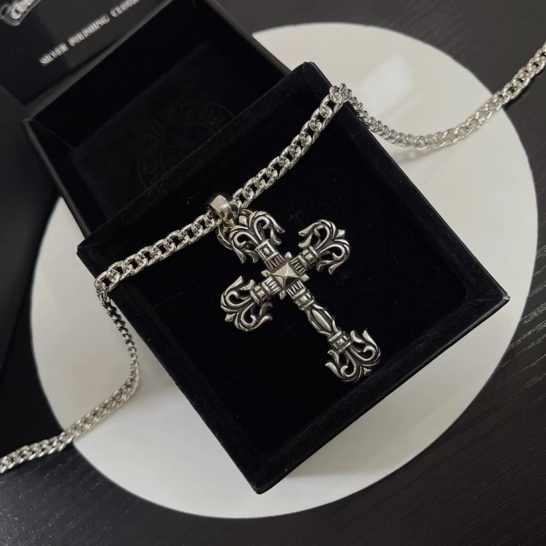 DailyWear Chrxmx Hxxrts Necklaces 296051