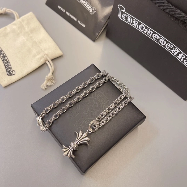 Practical Chrxmx Hxxrts Necklaces 296045