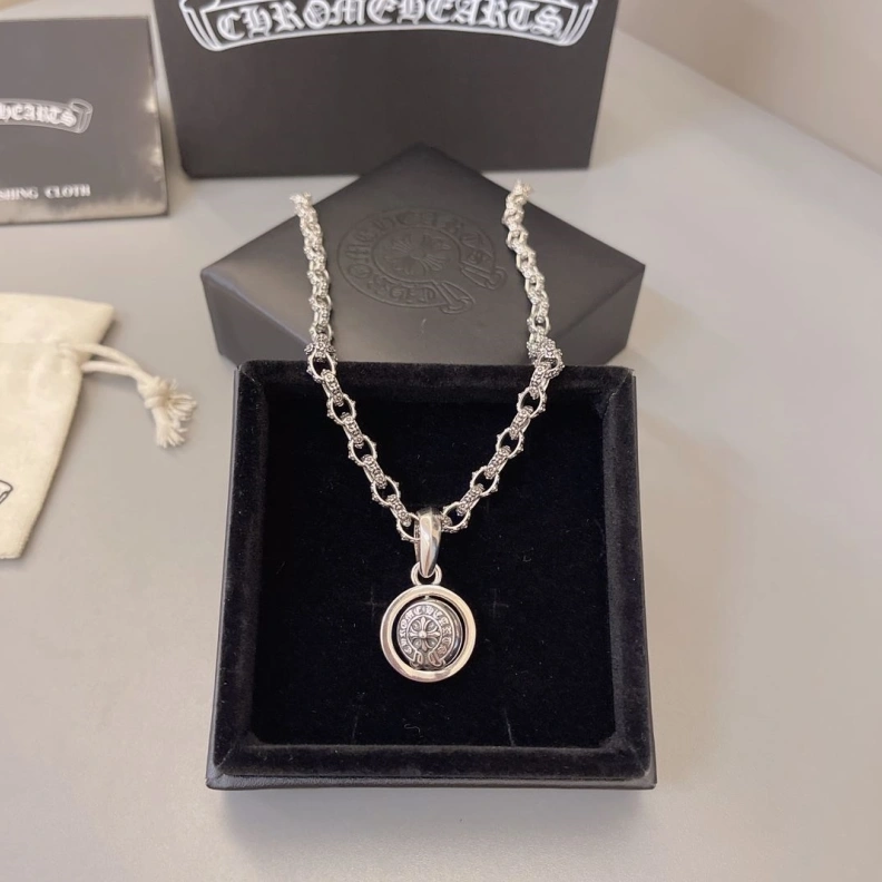 StreetReady Chrxmx Hxxrts Necklaces 296046