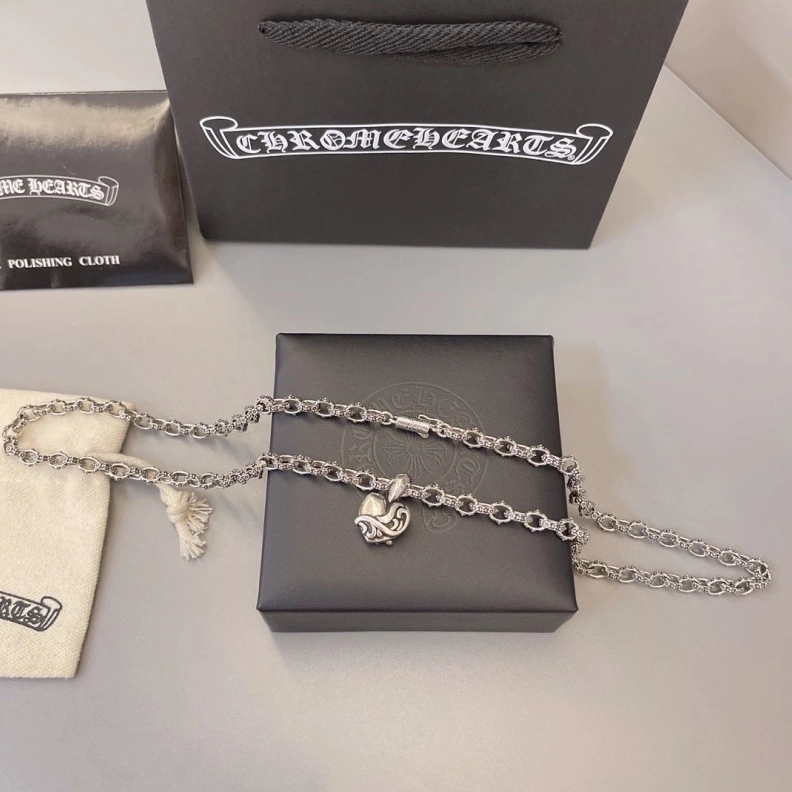 NewStyle Chrxmx Hxxrts Necklaces 296043