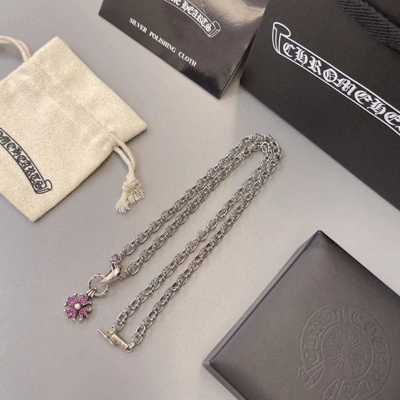 Chrxmx Hxxrts Necklaces Elegant 296041