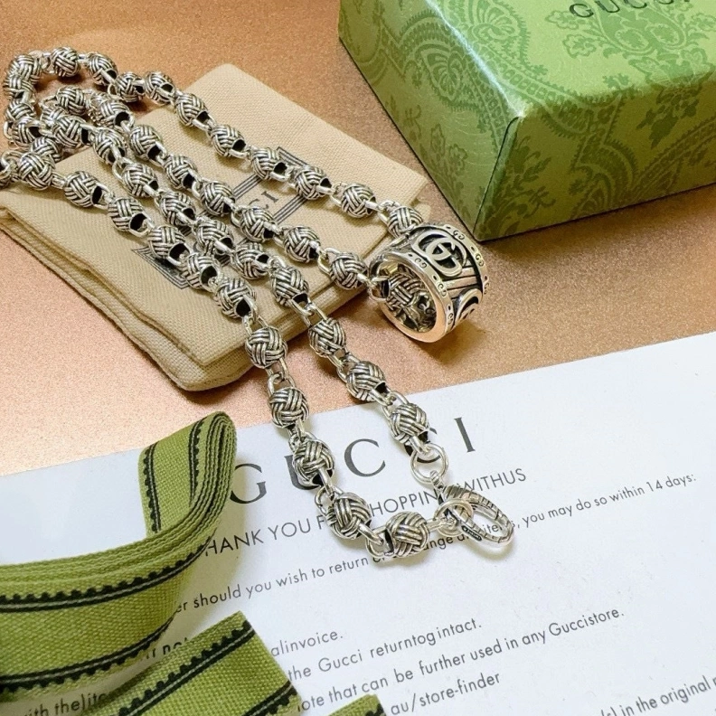 Stylish Gxccx Necklaces 302063