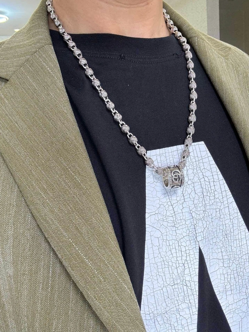 Stylish Gxccx Necklaces 302063