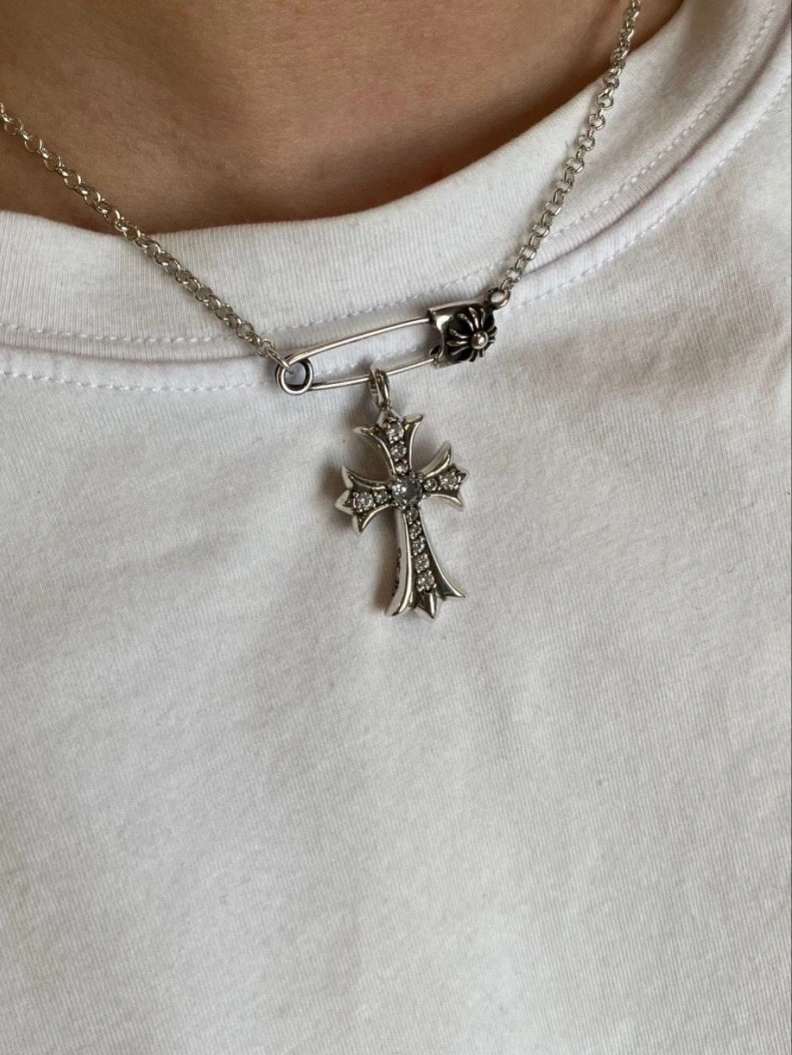 UrbanStyle Chrxmx Hxxrts Necklaces 296039