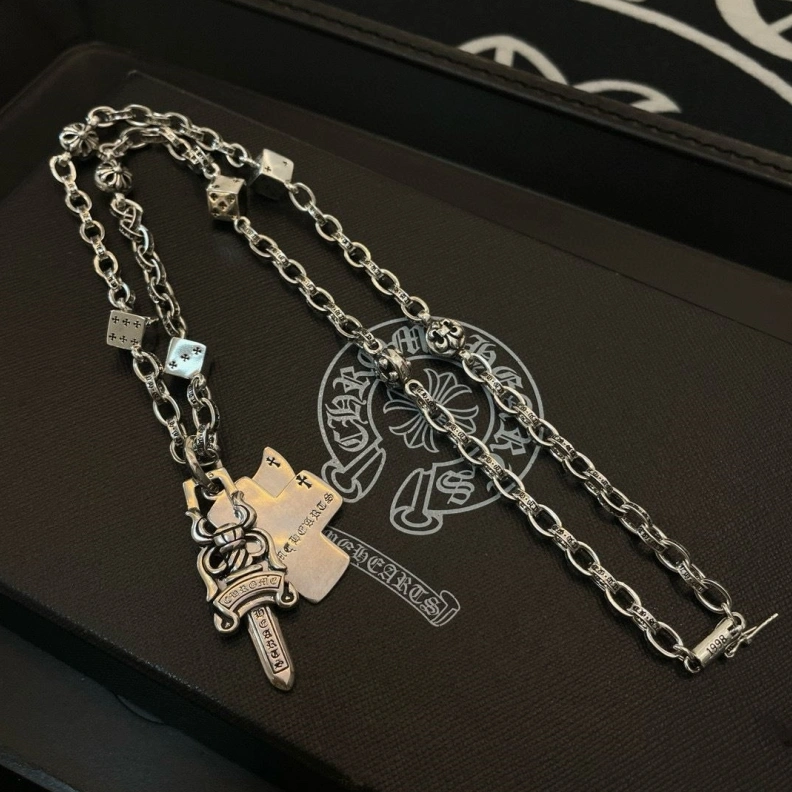 Chrxmx Hxxrts Necklaces Refined 296038