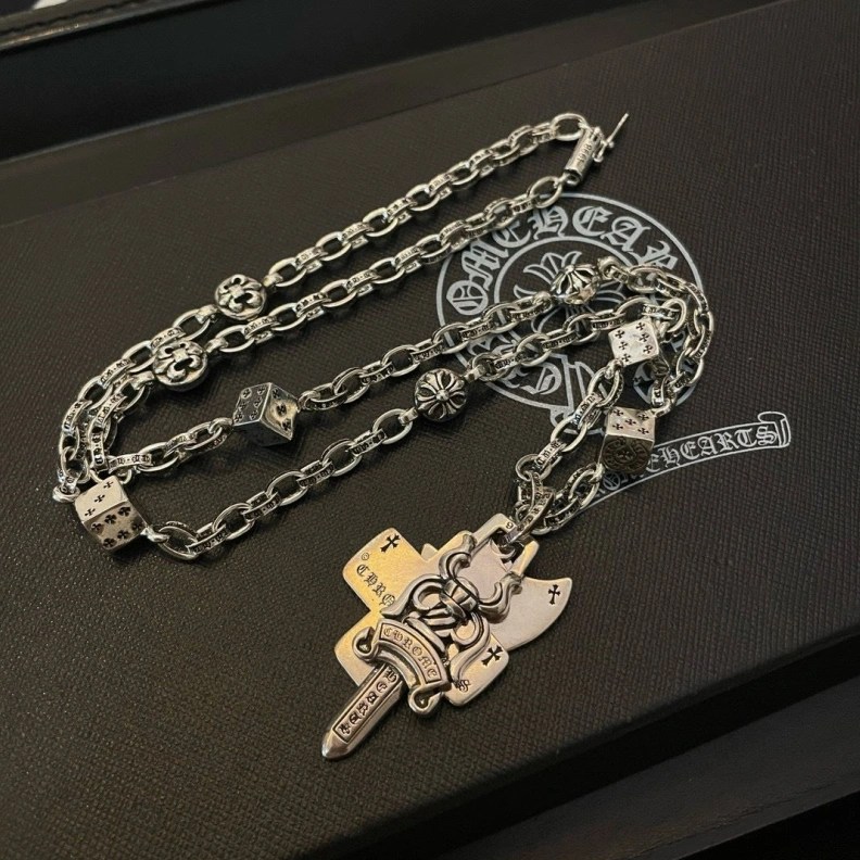 Chrxmx Hxxrts Necklaces Refined 296038