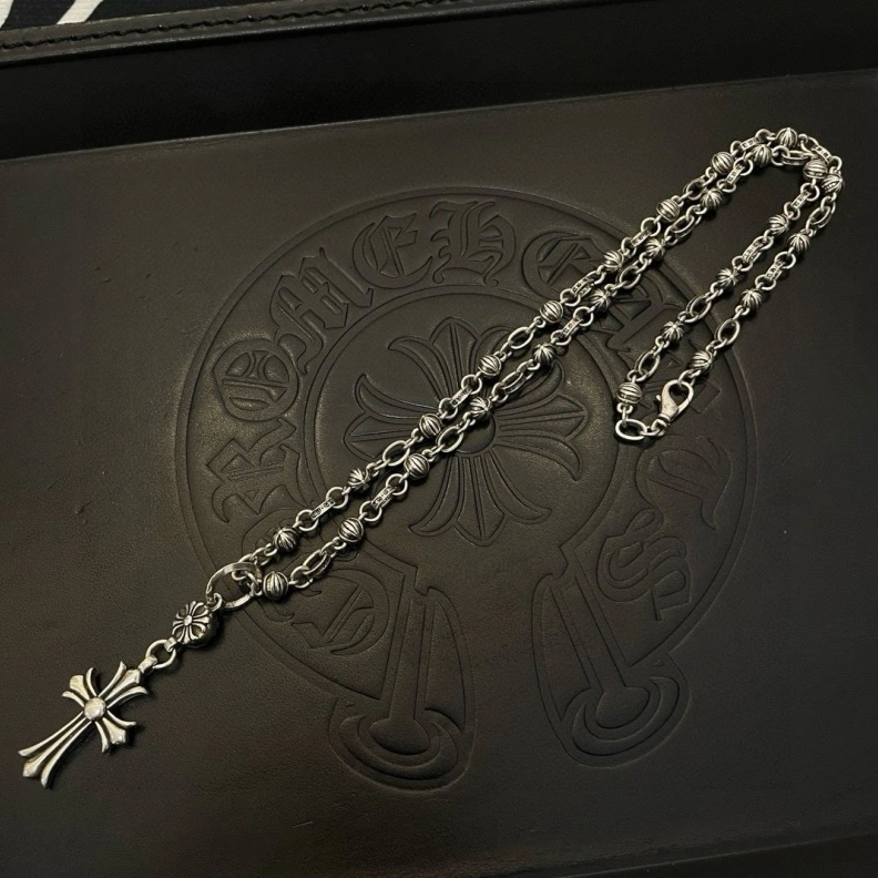 Vibrant Chrxmx Hxxrts Necklaces 296032
