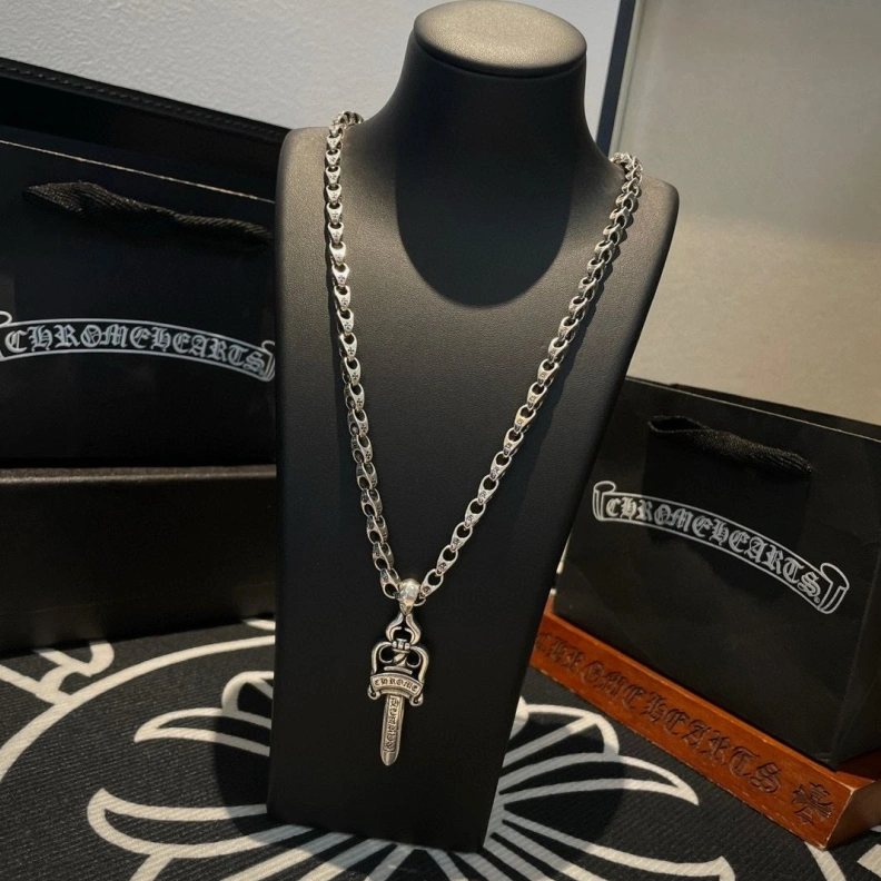 Chrxmx Hxxrts Necklaces EasyMatch 296024