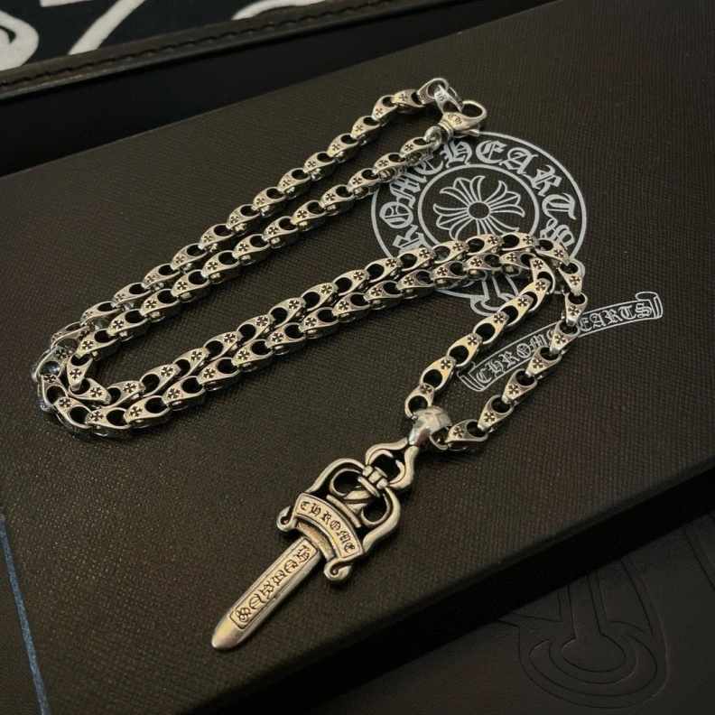 Chrxmx Hxxrts Necklaces EasyMatch 296024