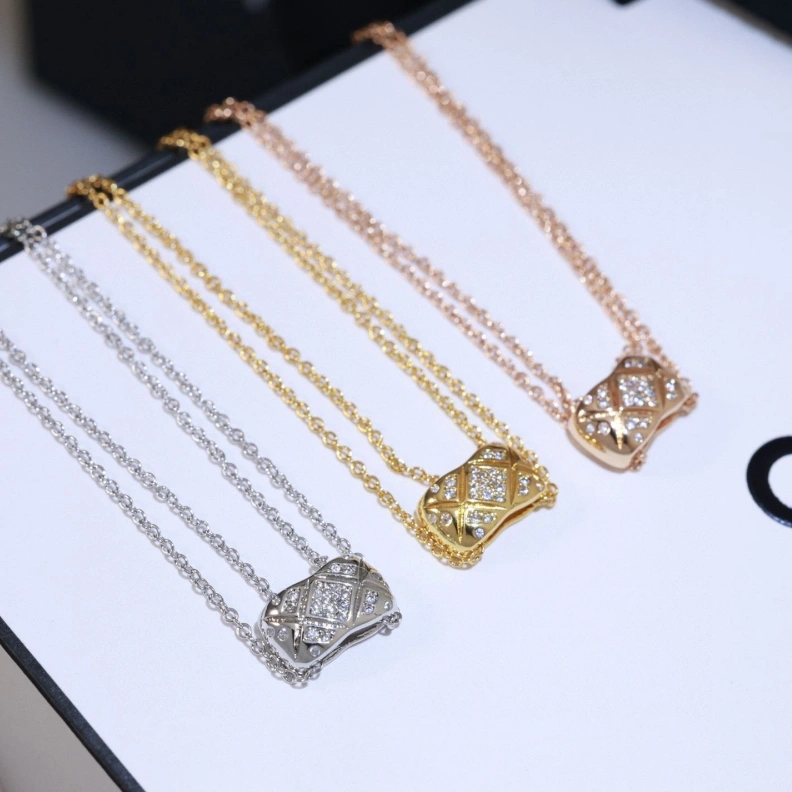 EyeCatching Chxnxl Necklaces 284958