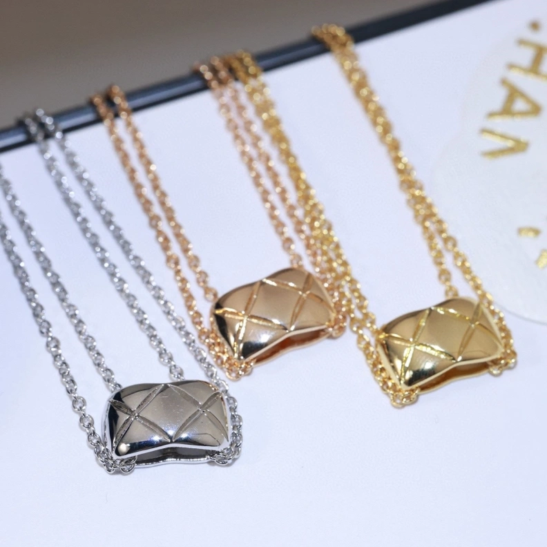 Durable Chxnxl Necklaces 284960