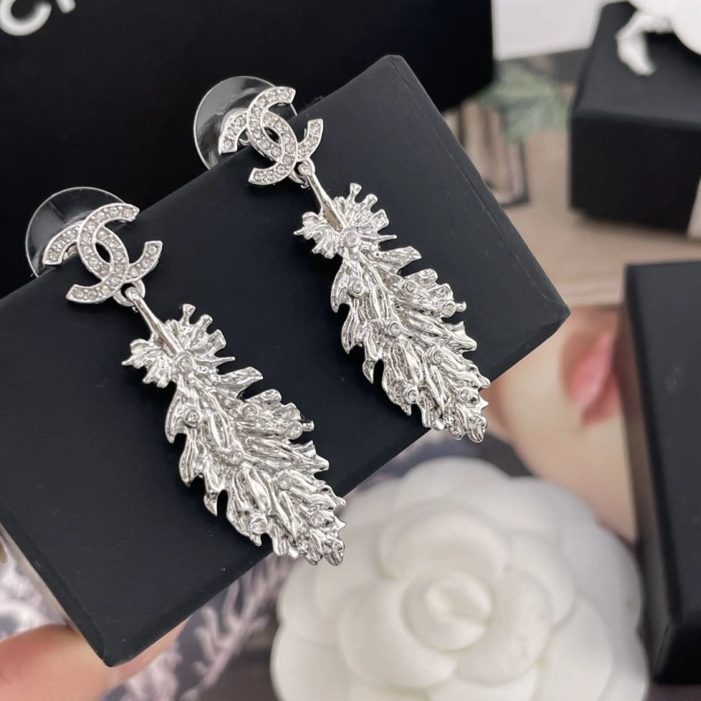 HighQuality Chxnxl Earrings 284344