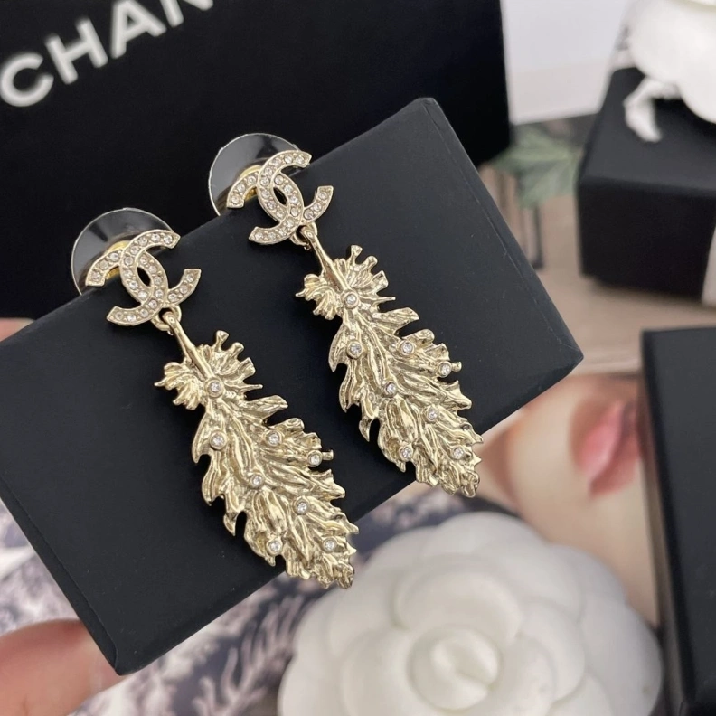 HighQuality Chxnxl Earrings 284344