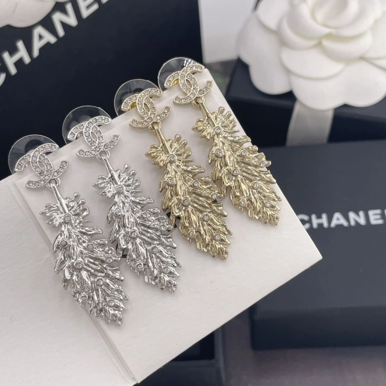 HighQuality Chxnxl Earrings 284344