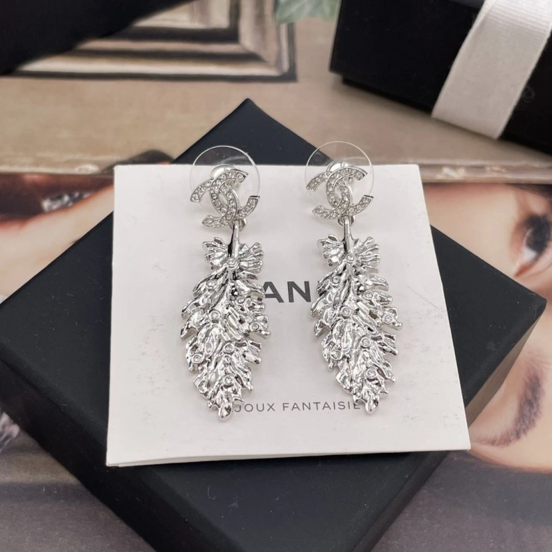 HighQuality Chxnxl Earrings 284344