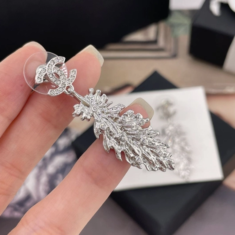HighQuality Chxnxl Earrings 284344