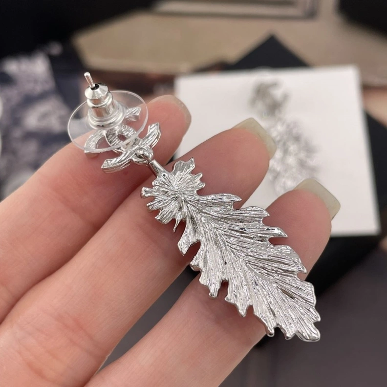 HighQuality Chxnxl Earrings 284344